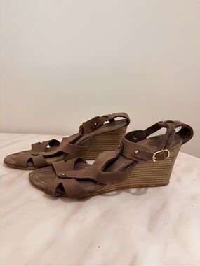 Eram Taupe/Brown Leather Wedge Sandals with Ankle Strap